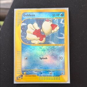 Goldeen Holographic Trading Card